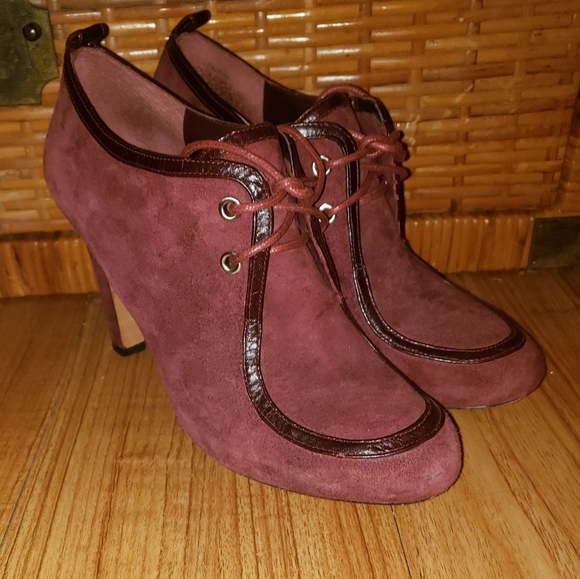 Enzo Angiolini Suede Oxford Heels - Picture 2 of 3